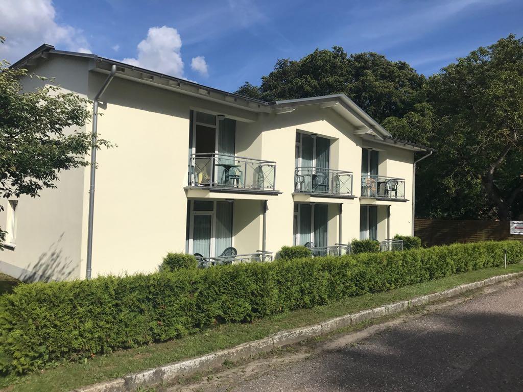 Hotel und Appartements Jägerhof Rügen Lancken-Granitz Exterior foto